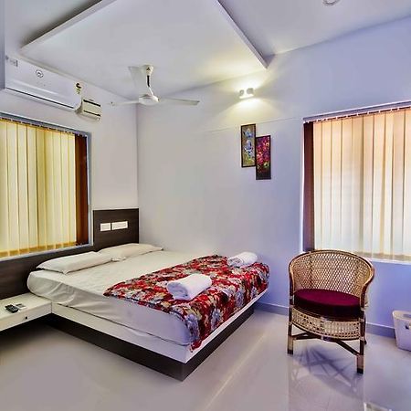 Rams Guest House Near Lulu Mall Thiruvananthapuram Extérieur photo
