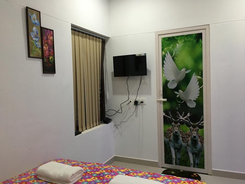 Rams Guest House Near Lulu Mall Thiruvananthapuram Extérieur photo