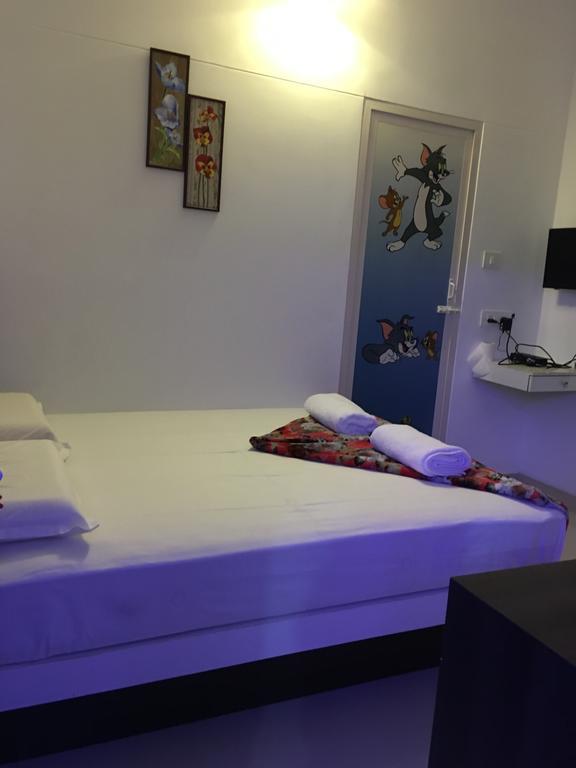 Rams Guest House Near Lulu Mall Thiruvananthapuram Extérieur photo