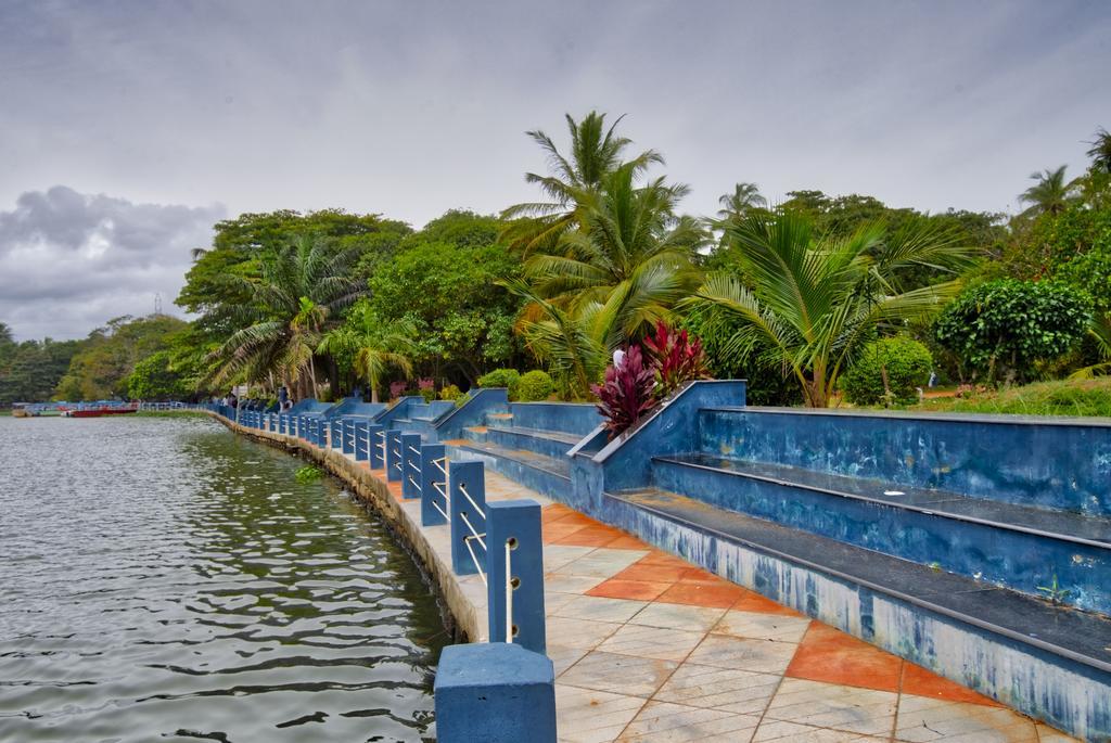 Rams Guest House Near Lulu Mall Thiruvananthapuram Extérieur photo